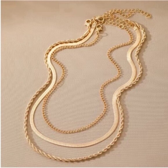 New! Gold Necklace Herringbone Chain Stack Set NWOT - Picture 2 of 2